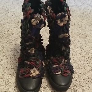Chanel Floral,Embellished Women's Boots,size 38 1/2